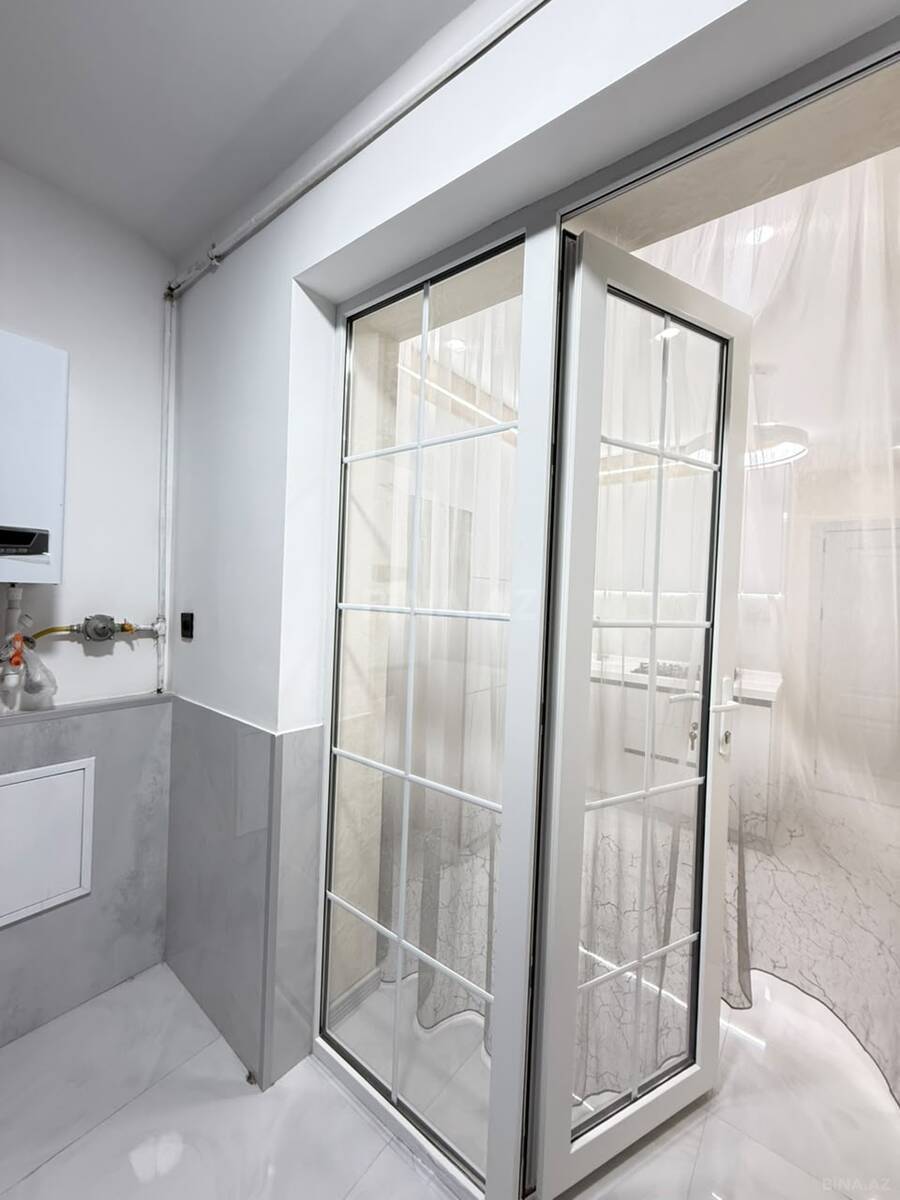 3 otaqlı Köhnə tikili, Əhmədli m., Bakı