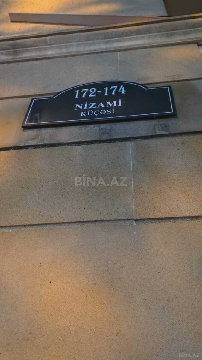 2 otaqlı Köhnə tikili, 28 May m., Bakı