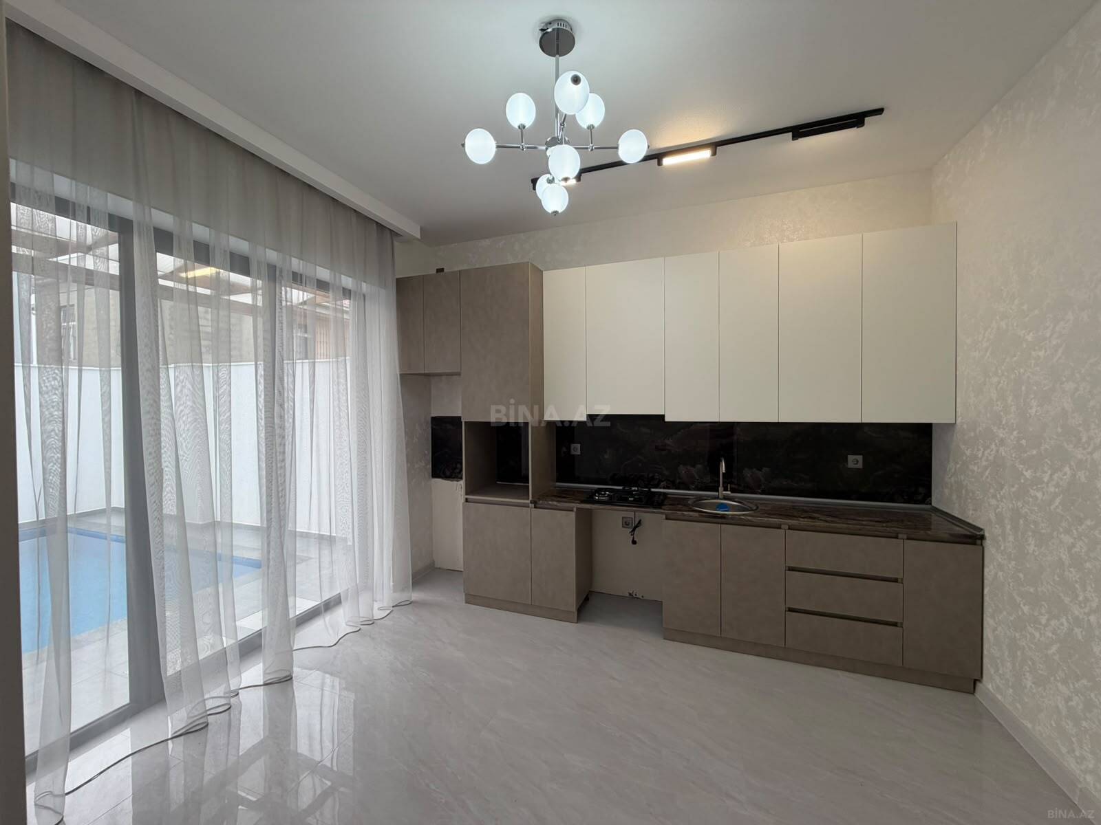 3 otaqlı Həyət evi/Bağ evi, Mərdəkan q., Bakı