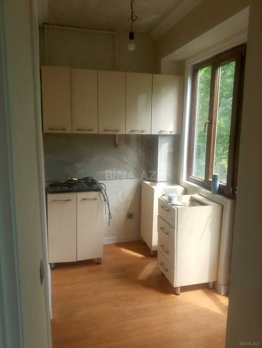 3 otaqlı Köhnə tikili, Əhmədli m., Bakı