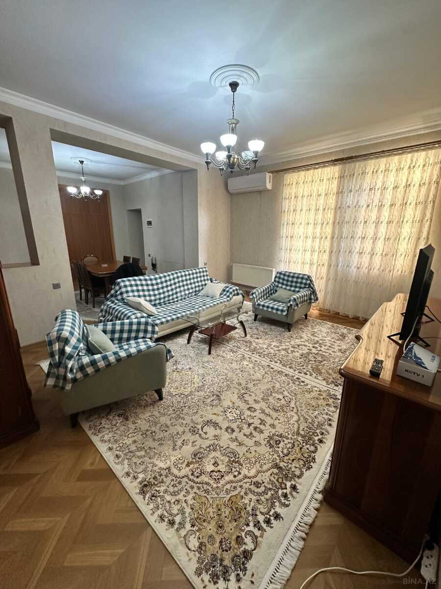 3 otaqlı Köhnə tikili, Nəsimi r., Bakı