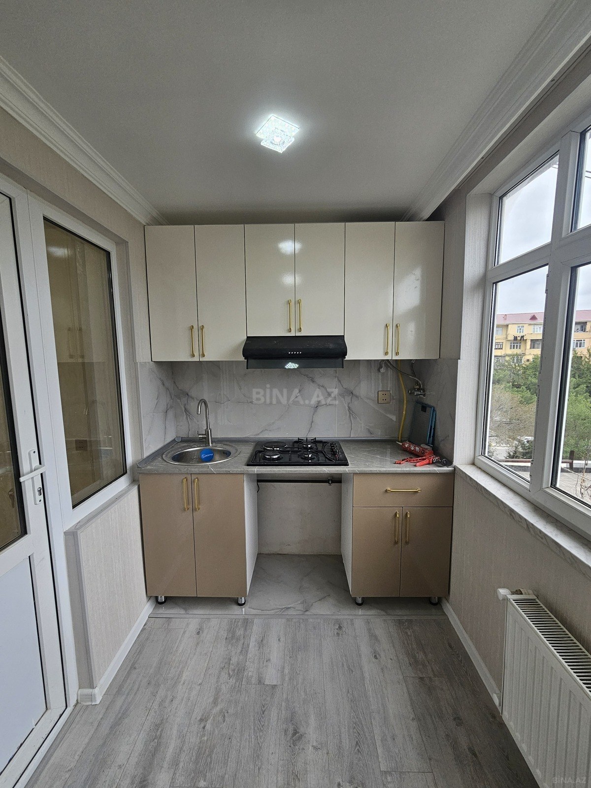 2 otaqlı Köhnə tikili, Sumqayıt