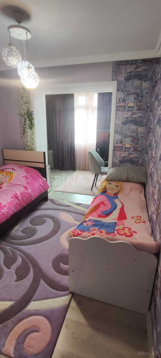 4 otaqlı Köhnə tikili, Neftçilər m., Bakı