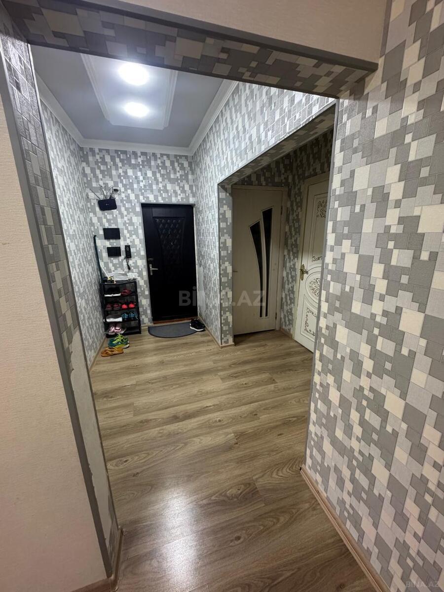 3 otaqlı Köhnə tikili, Yeni Günəşli q., Bakı