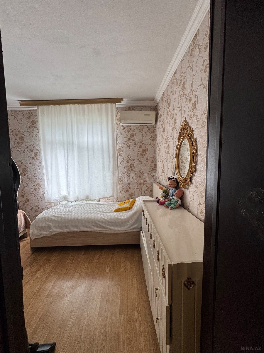 2 otaqlı Köhnə tikili, İnşaatçılar m., Bakı