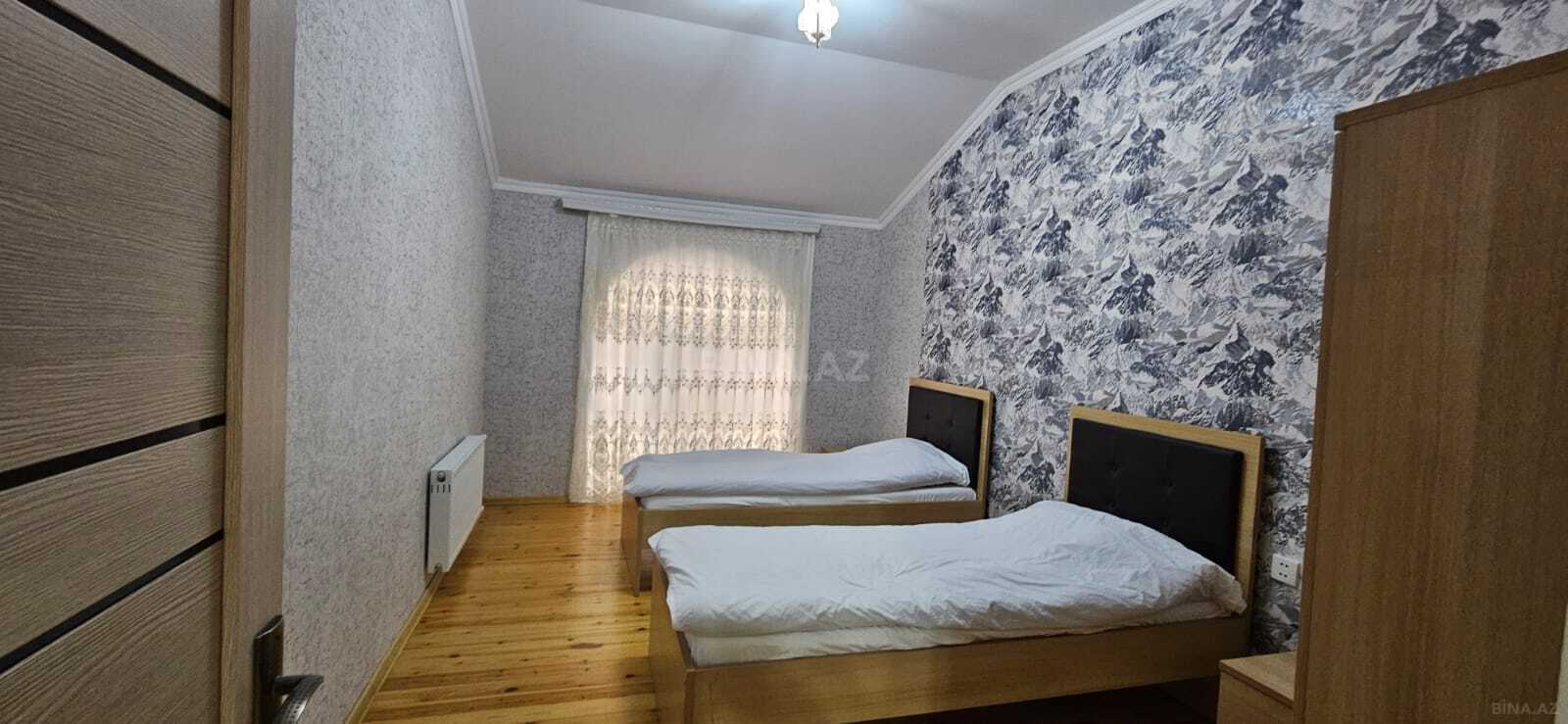 12 otaqlı Həyət evi/Bağ evi, Qəbələ