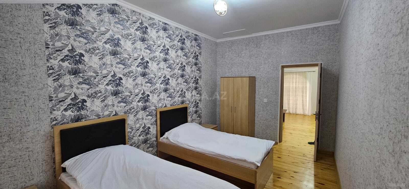 12 otaqlı Həyət evi/Bağ evi, Qəbələ