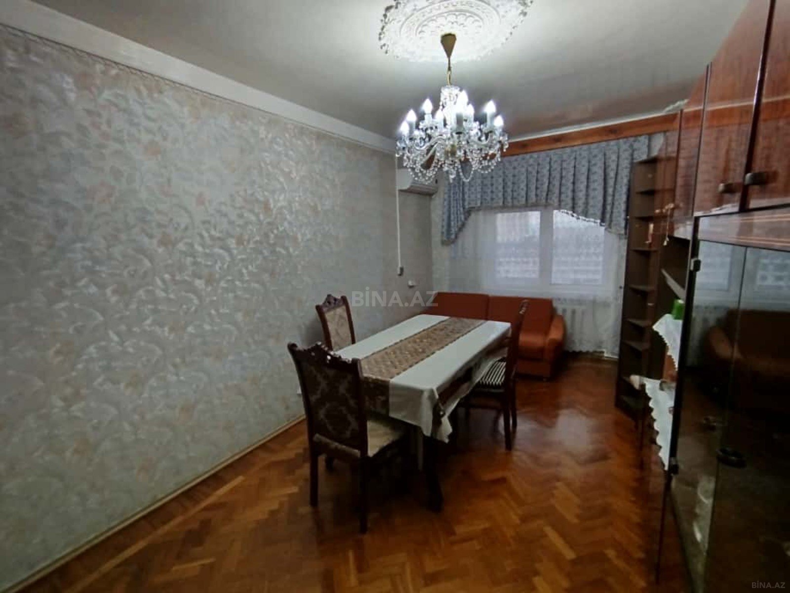 4 otaqlı Köhnə tikili, Əhmədli m., Bakı