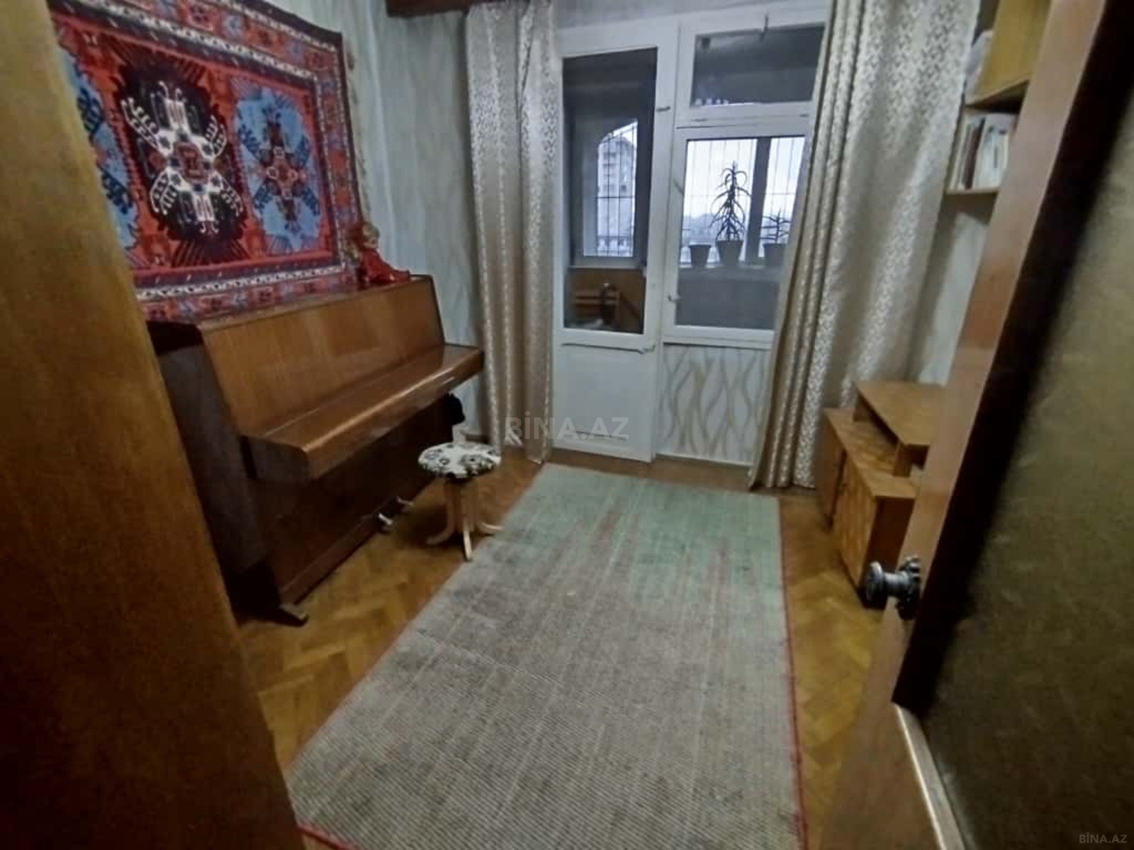 4 otaqlı Köhnə tikili, Əhmədli m., Bakı