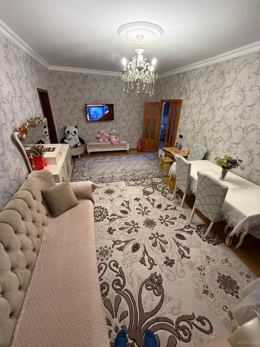 4 otaqlı Köhnə tikili, Sumqayıt