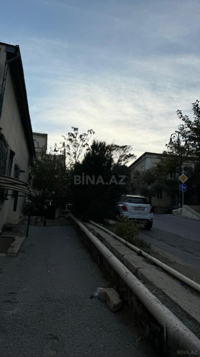 2 otaqlı Köhnə tikili, Bayıl q., Bakı