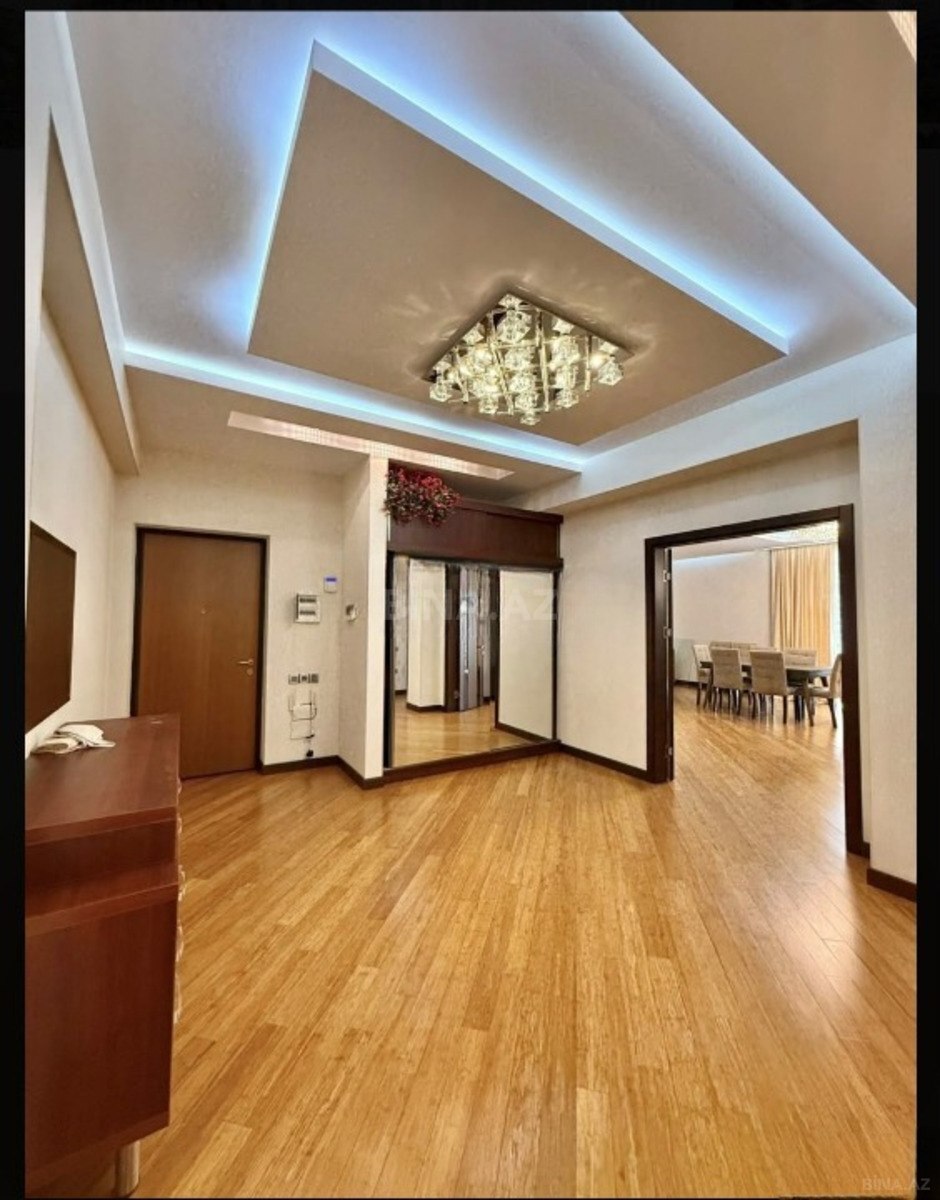 3 otaqlı Yeni tikili, Gənclik m., Bakı