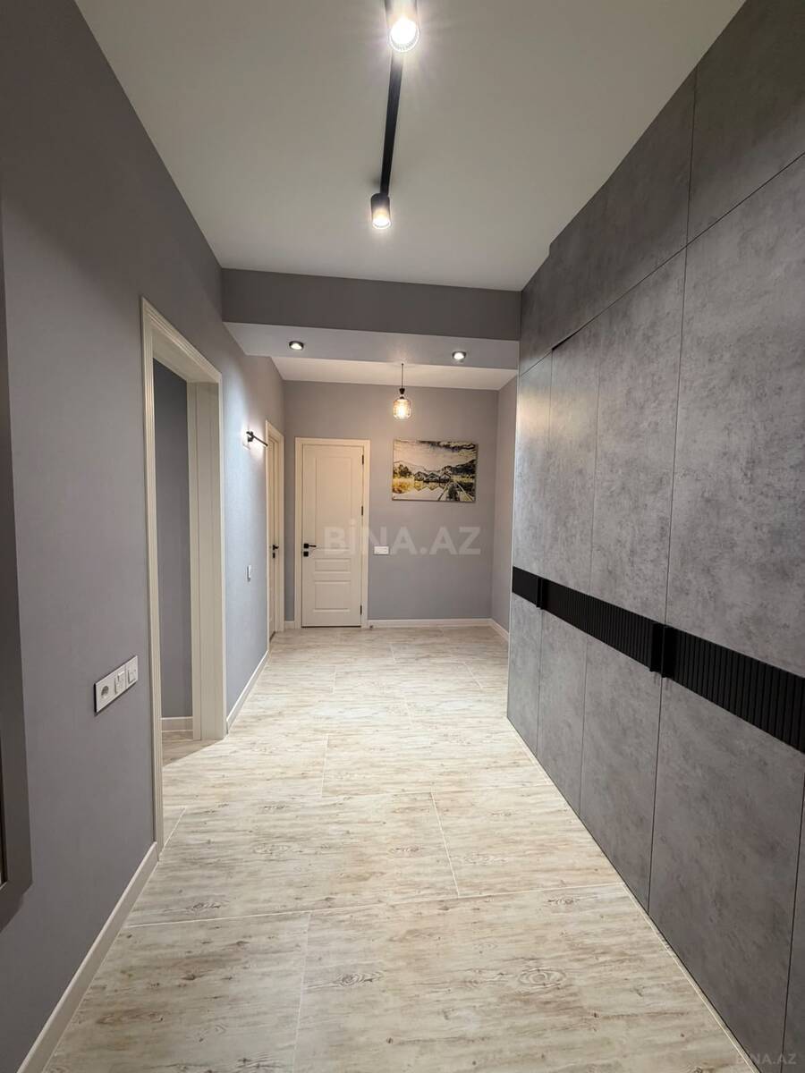 3 otaqlı Yeni tikili, Şah İsmayıl Xətai m., Bakı