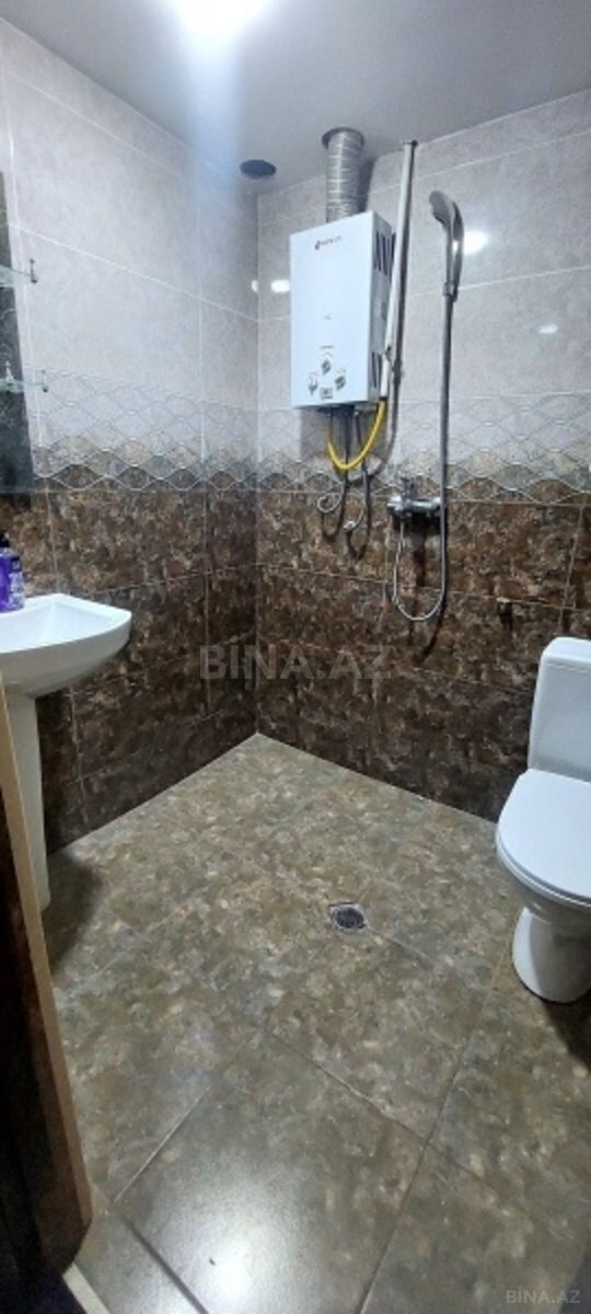 3 otaqlı Köhnə tikili, Neftçilər m., Bakı
