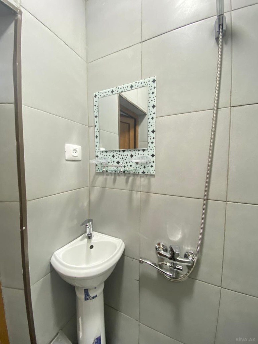 2 otaqlı Həyət evi/Bağ evi, Elmlər Akademiyası m., Bakı