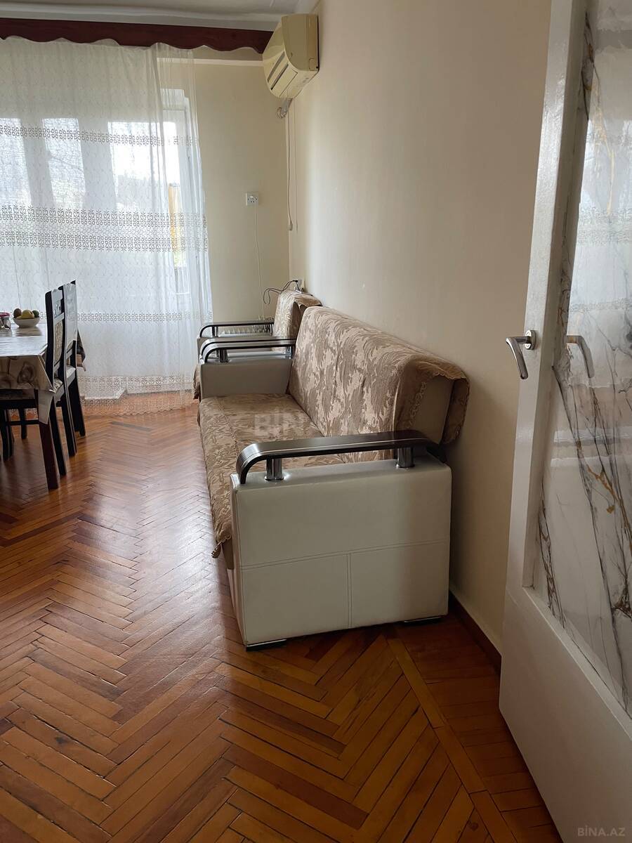 2 otaqlı Köhnə tikili, Elmlər Akademiyası m., Bakı