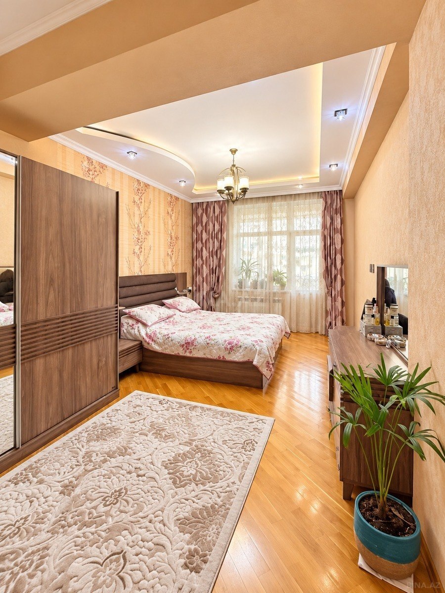 3 otaqlı Yeni tikili, Neftçilər m., Bakı