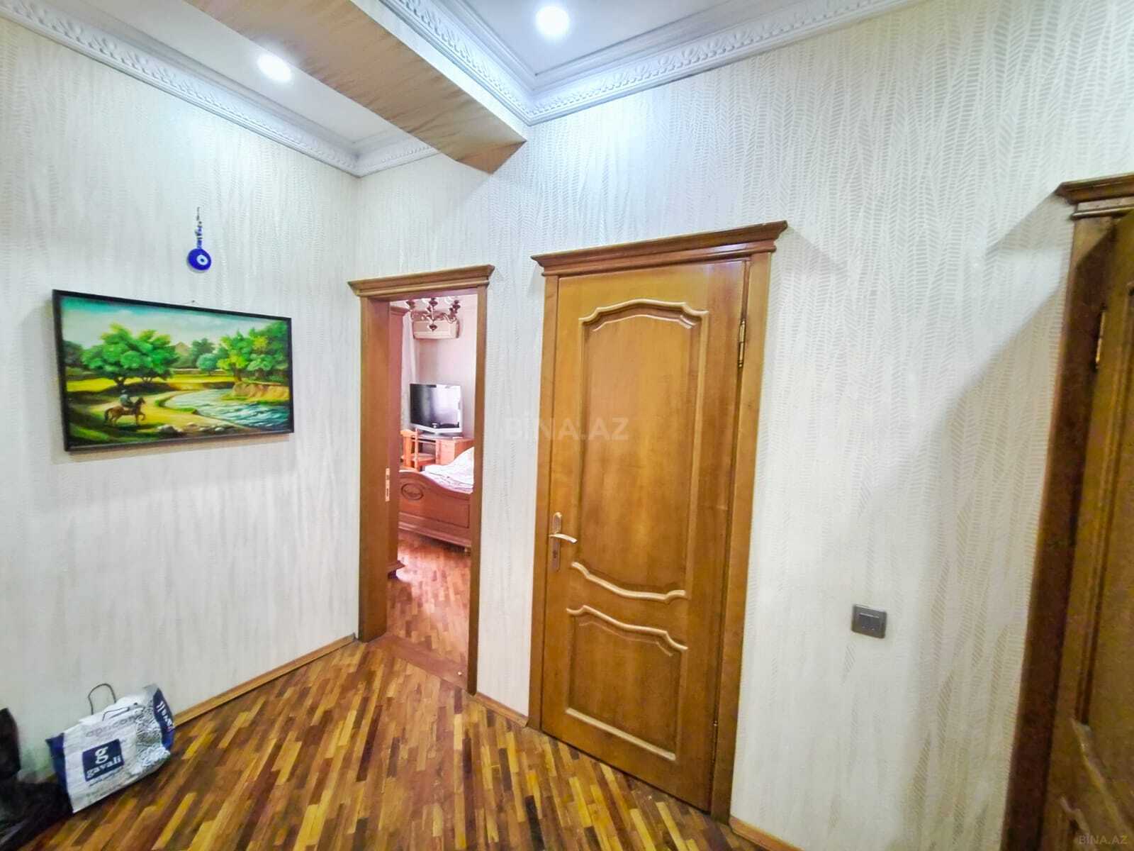 3 otaqlı Yeni tikili, Nizami m., Bakı