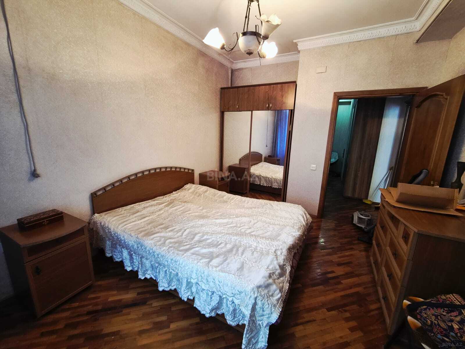 3 otaqlı Yeni tikili, Nizami m., Bakı