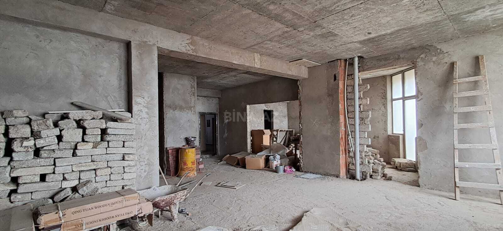 3 otaqlı Yeni tikili, Elmlər Akademiyası m., Bakı