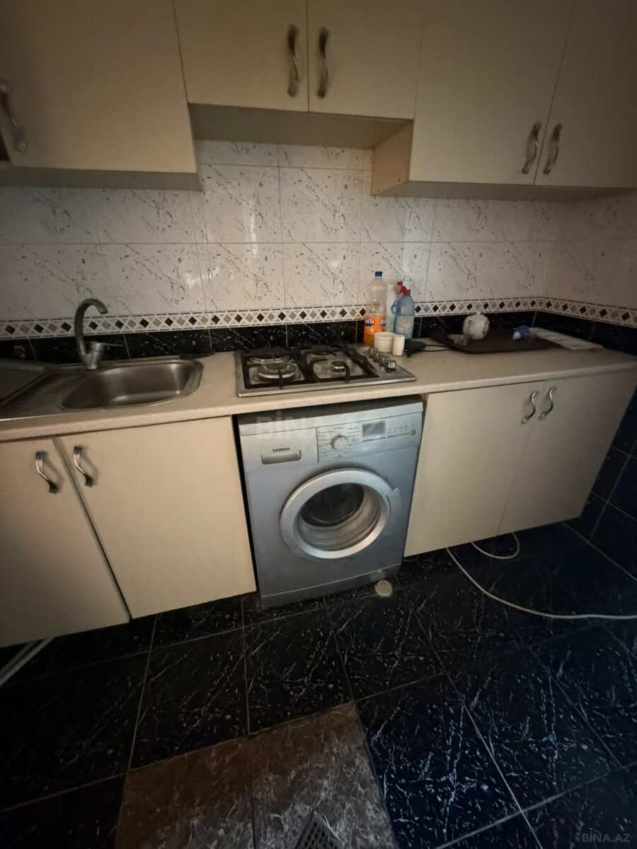 3 otaqlı Köhnə tikili, Gənclik m., Bakı