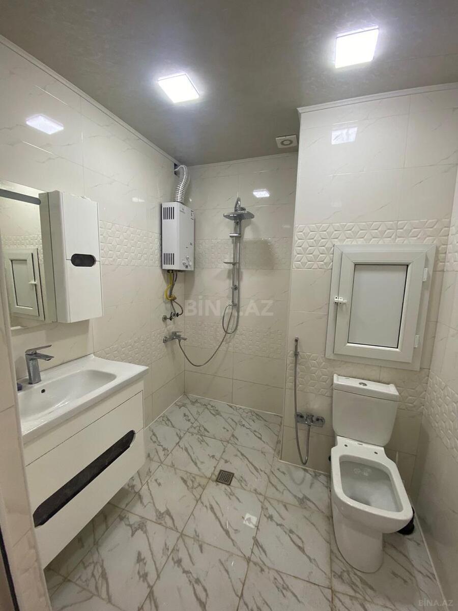 3 otaqlı Köhnə tikili, Xalqlar Dostluğu m., Bakı