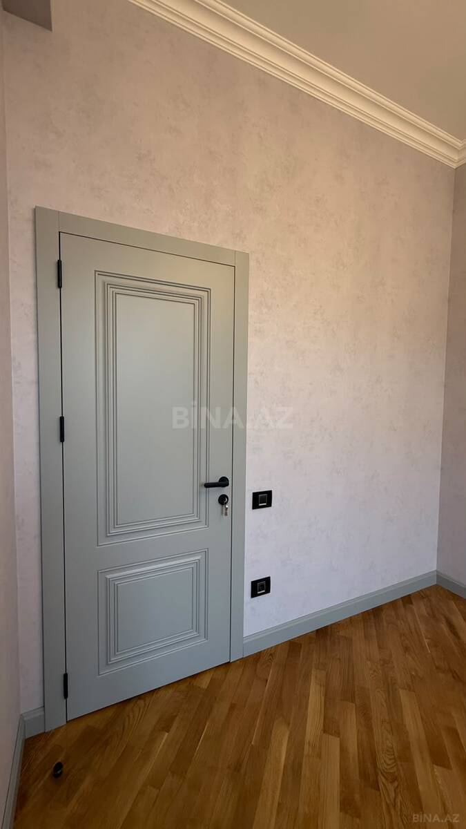 4 otaqlı Yeni tikili, Elmlər Akademiyası m., Bakı