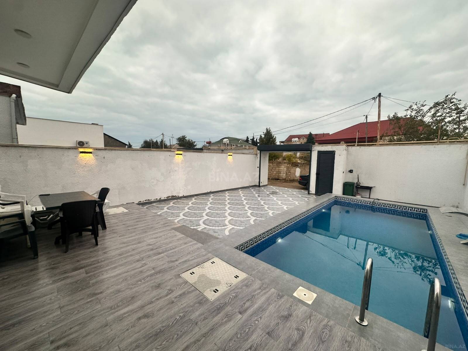 3 otaqlı Həyət evi/Bağ evi, Novxanı q., Bakı