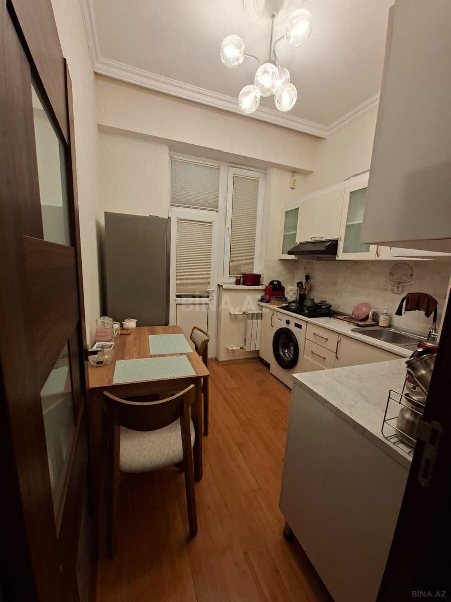 2 otaqlı Yeni tikili, Xırdalan