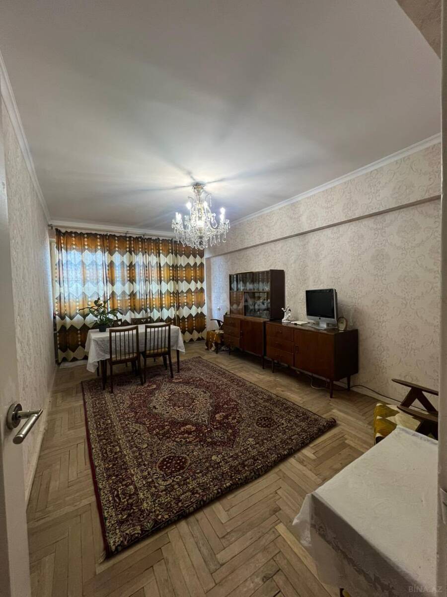 3 otaqlı Köhnə tikili, Xətai r., Bakı