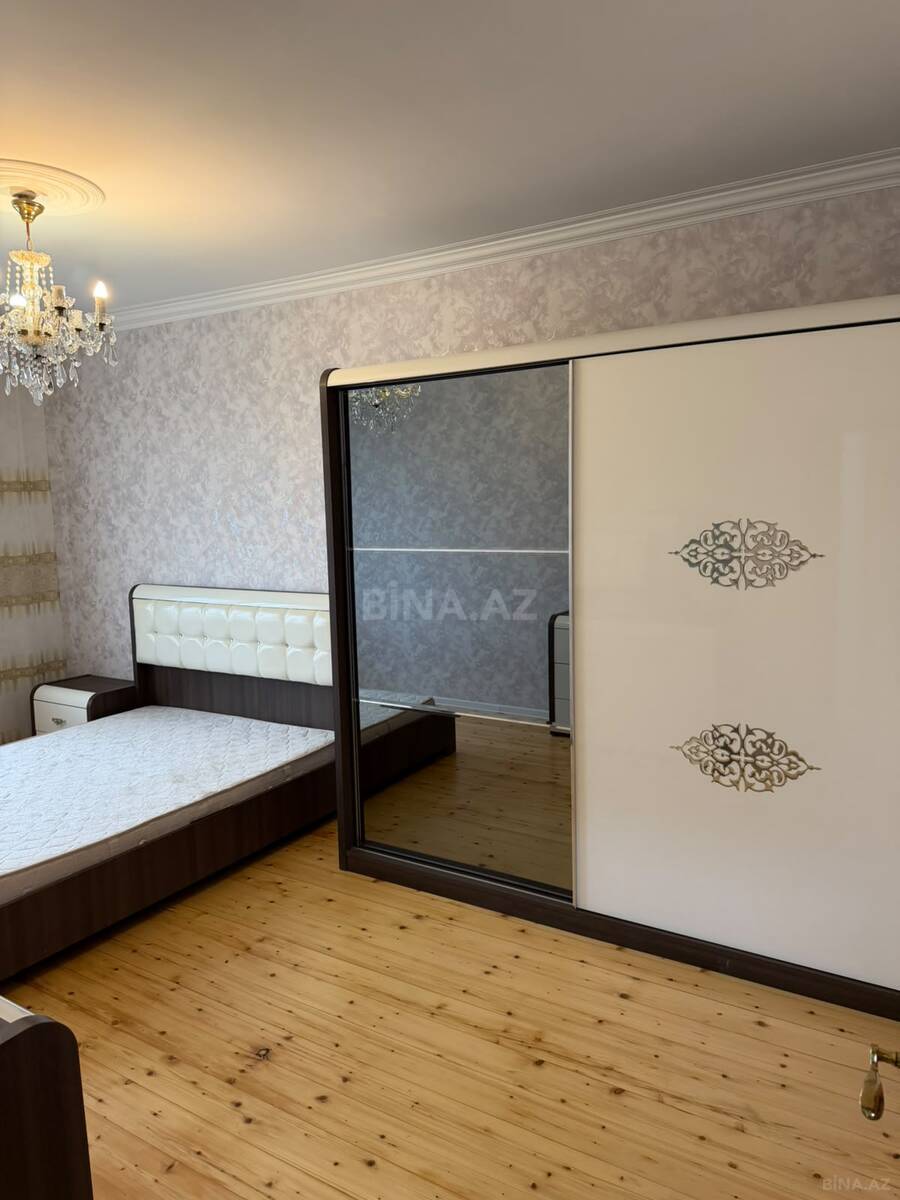 3 otaqlı Köhnə tikili, Qaraçuxur q., Bakı