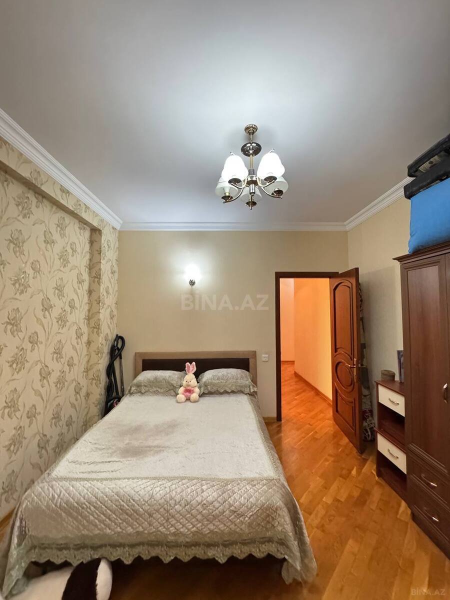 3 otaqlı Yeni tikili, İnşaatçılar m., Bakı