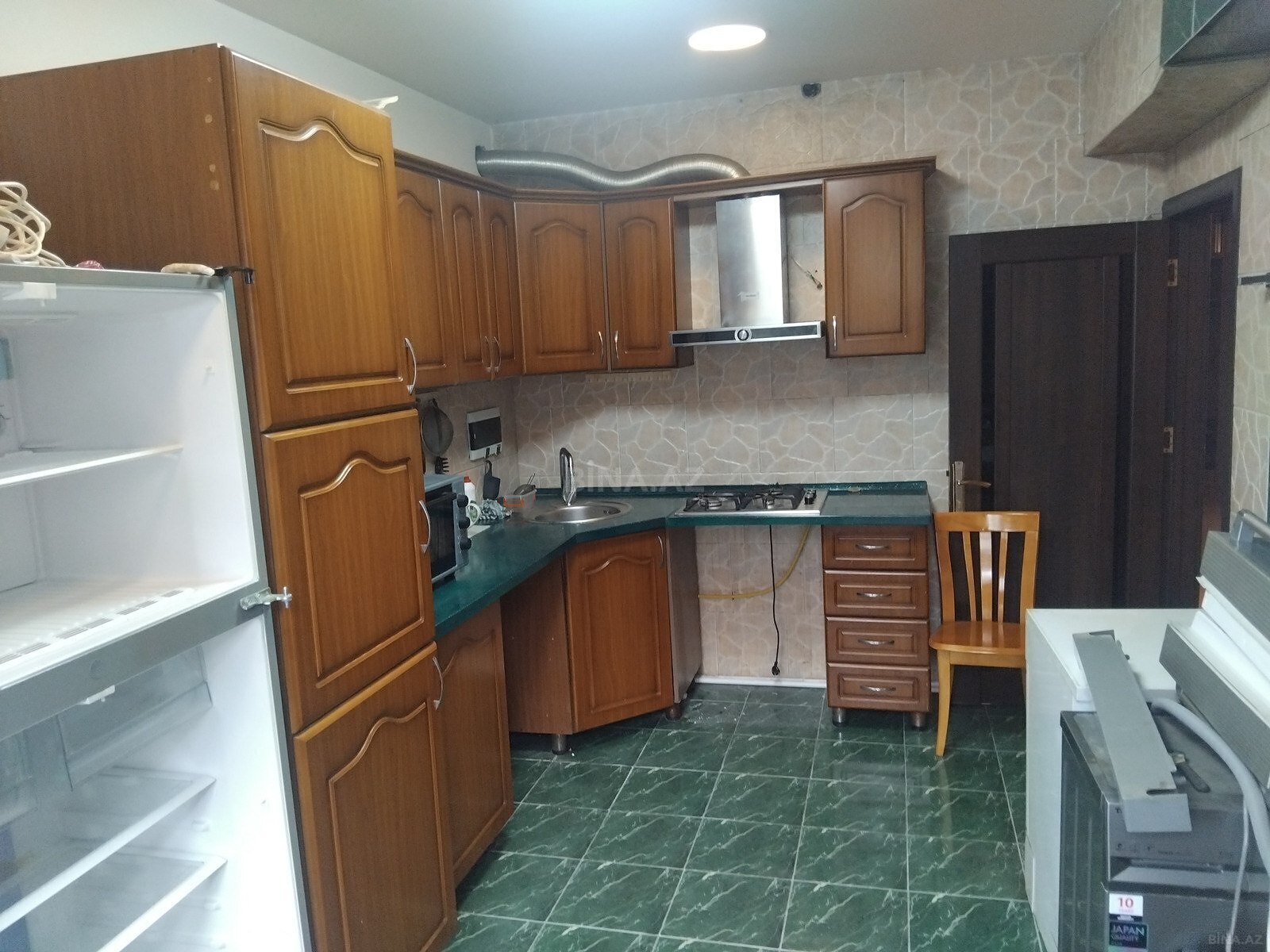 3 otaqlı Yeni tikili, Elmlər Akademiyası m., Bakı