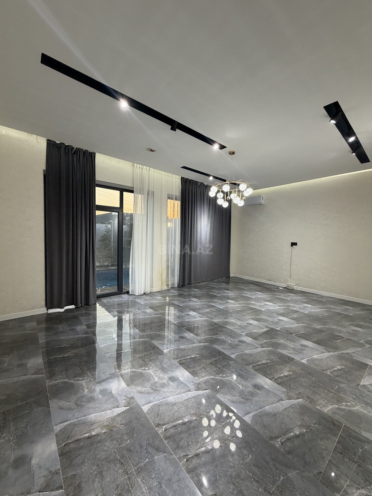 4 otaqlı Həyət evi/Bağ evi, Mərdəkan q., Bakı