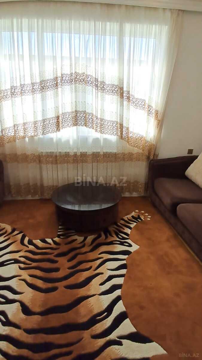 4 otaqlı Həyət evi/Bağ evi, Sumqayıt