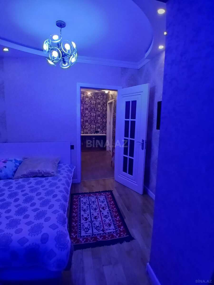 2 otaqlı Köhnə tikili, Elmlər Akademiyası m., Bakı