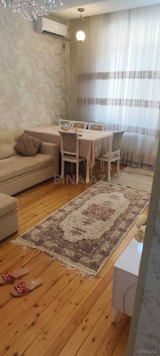2 otaqlı Yeni tikili, Xırdalan