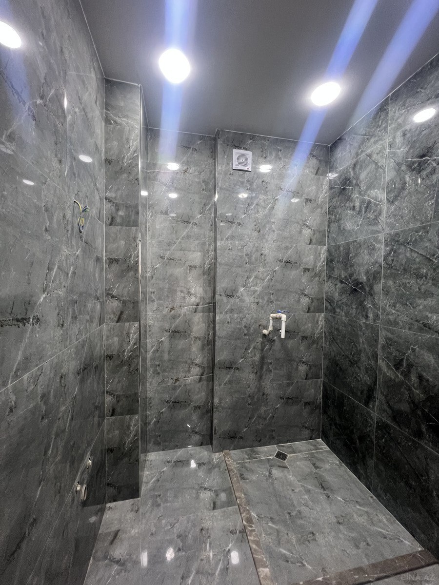 3 otaqlı Yeni tikili, Qaraçuxur q., Bakı