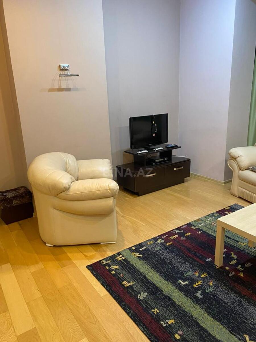 3 otaqlı Yeni tikili, 28 May m., Bakı