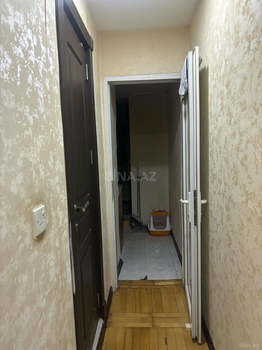2 otaqlı Köhnə tikili, İnşaatçılar m., Bakı