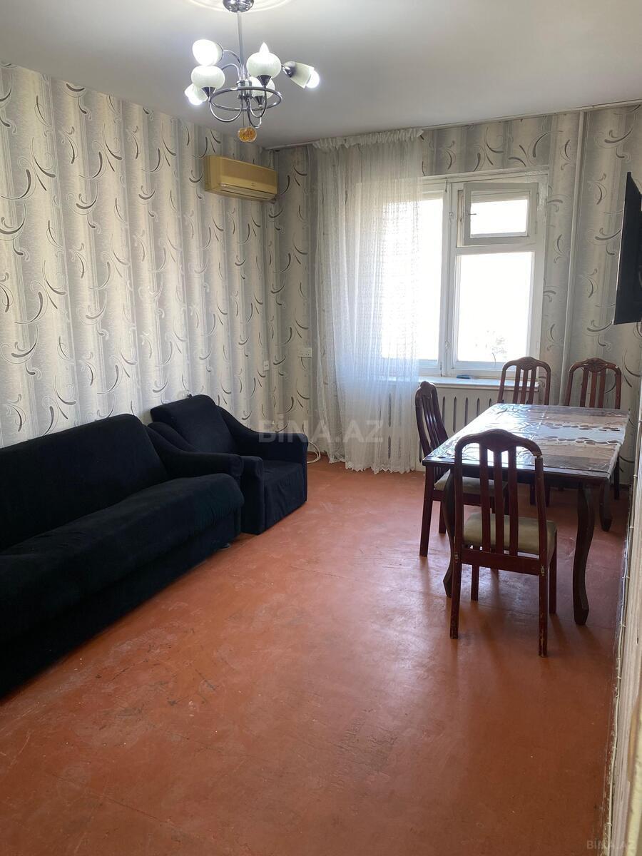 2 otaqlı Köhnə tikili, Əhmədli m., Bakı