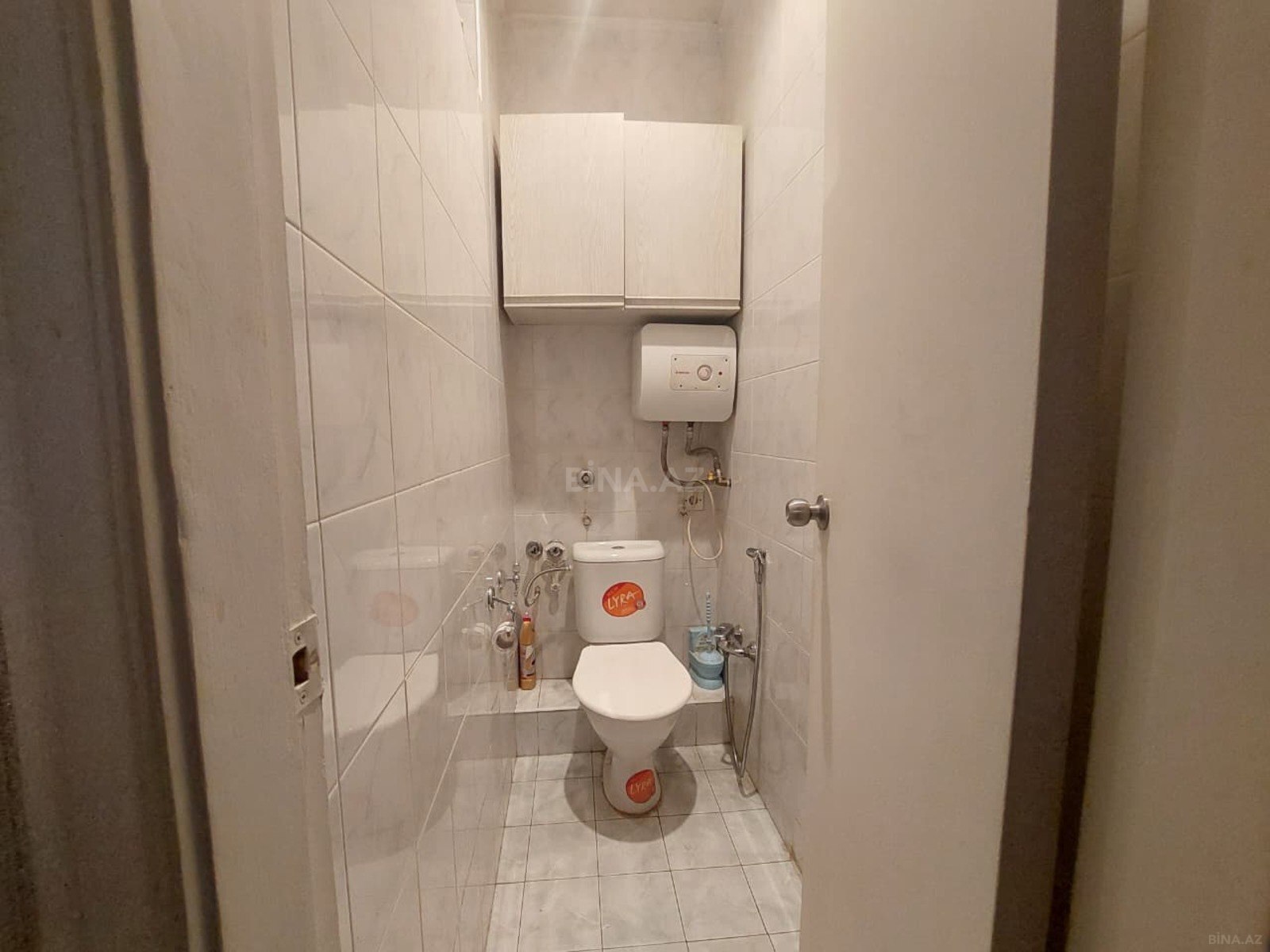 2 otaqlı Köhnə tikili, Elmlər Akademiyası m., Bakı