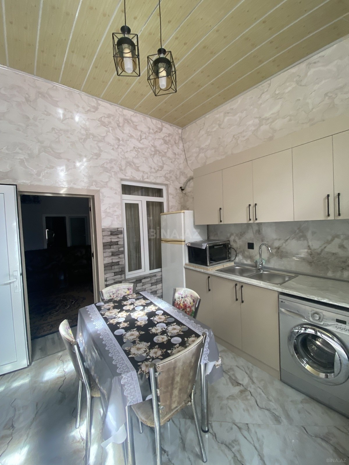 4 otaqlı Həyət evi/Bağ evi, Memar Əcəmi m., Bakı