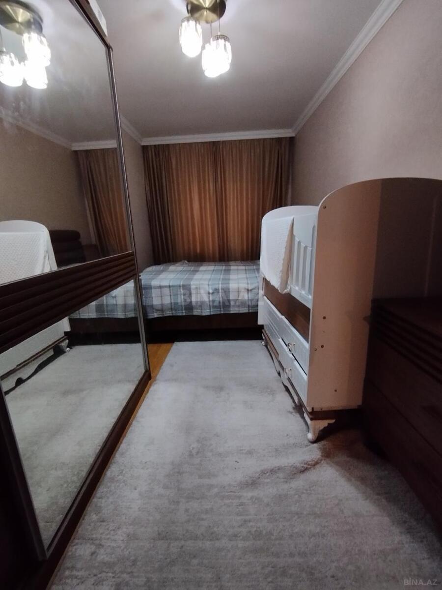 3 otaqlı Köhnə tikili, Neftçilər m., Bakı