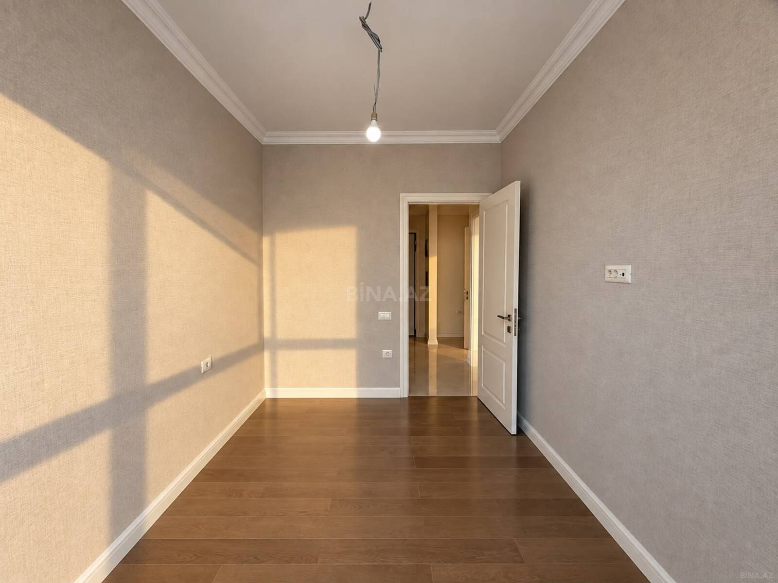 3 otaqlı Yeni tikili, Bakmil m., Bakı