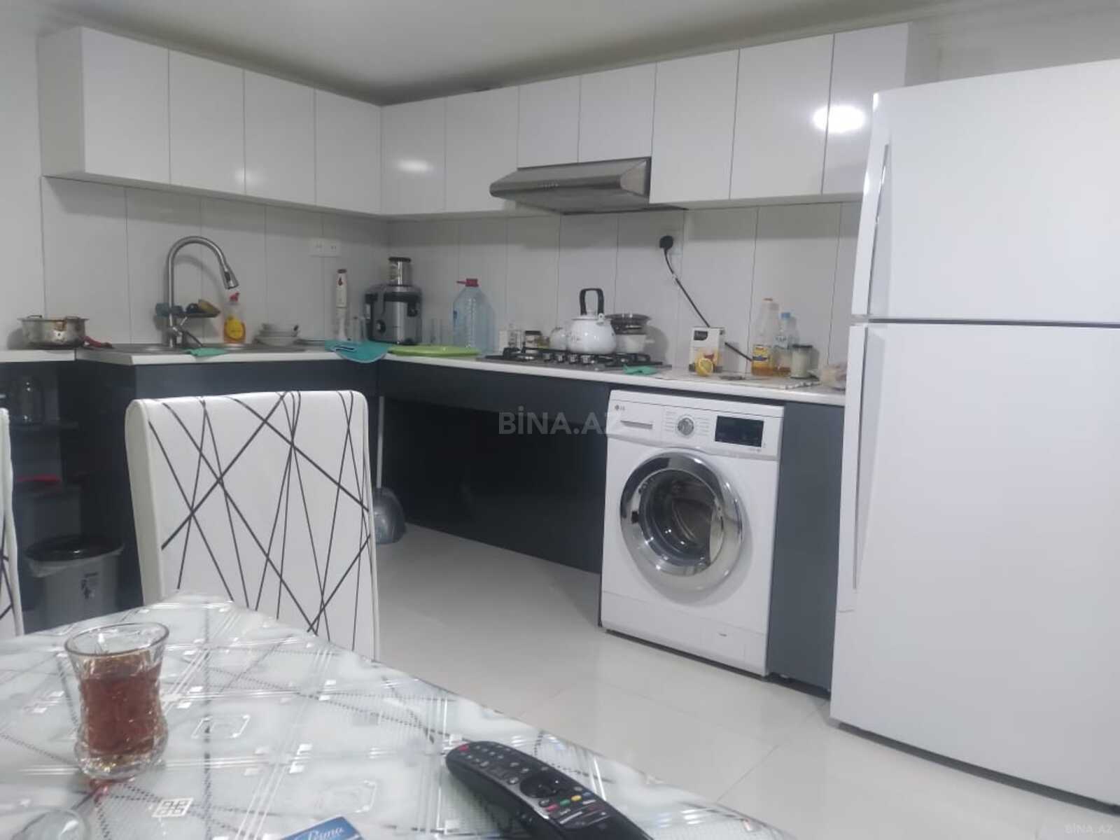2 otaqlı Köhnə tikili, Sahil m., Bakı