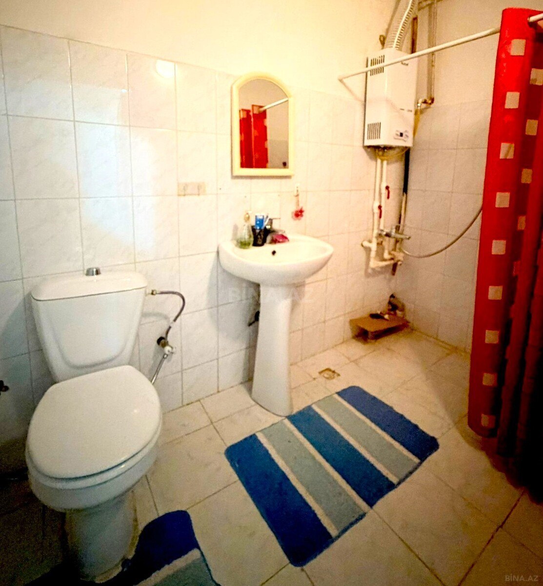2 otaqlı Köhnə tikili, Bakıxanov q., Bakı