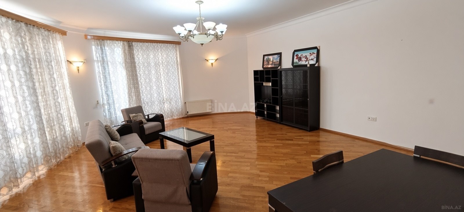 4 otaqlı Yeni tikili, 28 May m., Bakı