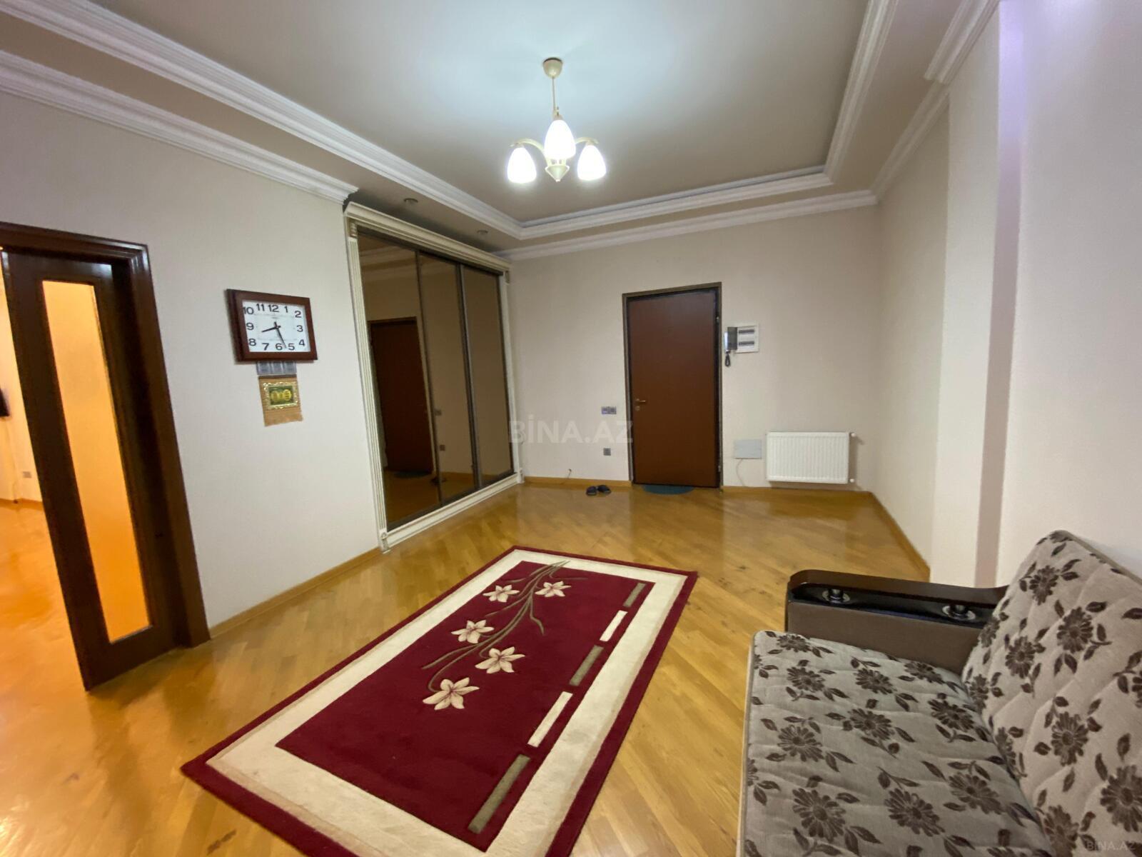 3 otaqlı Yeni tikili, 28 May m., Bakı