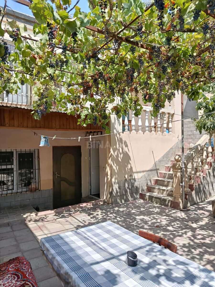 4 otaqlı Həyət evi/Bağ evi, Qaraçuxur q., Bakı
